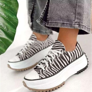 Zebra Pattern Canvas Women Sneakers - Grey / 43 - Sneaker On